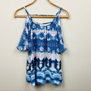 Caren Forbes || Cold Shoulder Top Blue